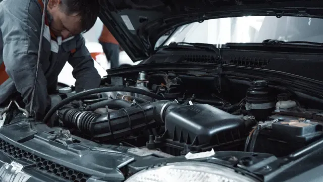 Professional Repair — workshop at Franco Garage, Ottawa